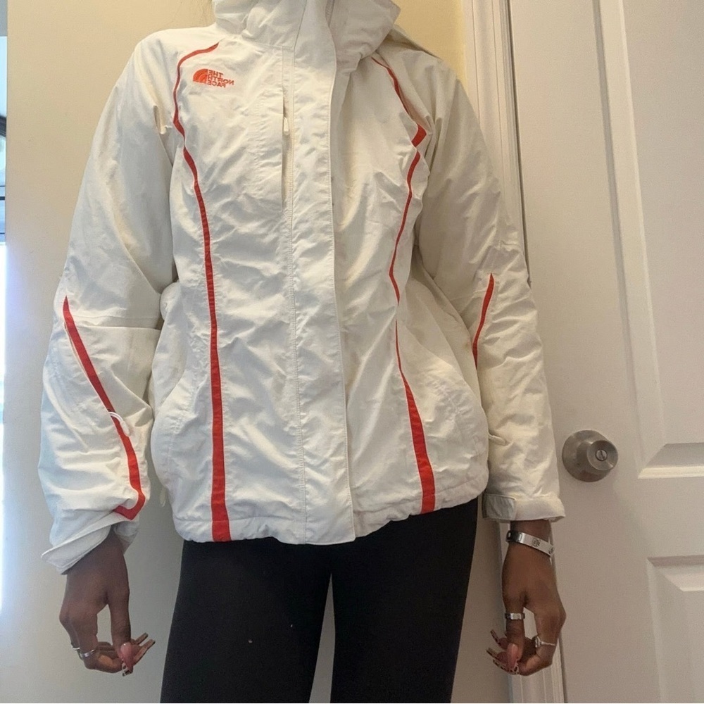 The North Face Kira Triclimate jacket with Pink accents Size Small